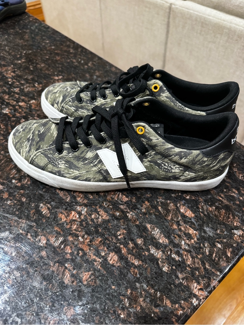 New Balance Men’s All Coasts 210 Tiger Camo Size 11.5